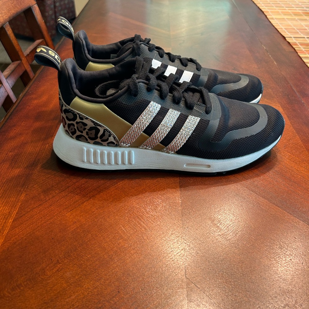 Adidas with Swarovski crystals! So beautiful!